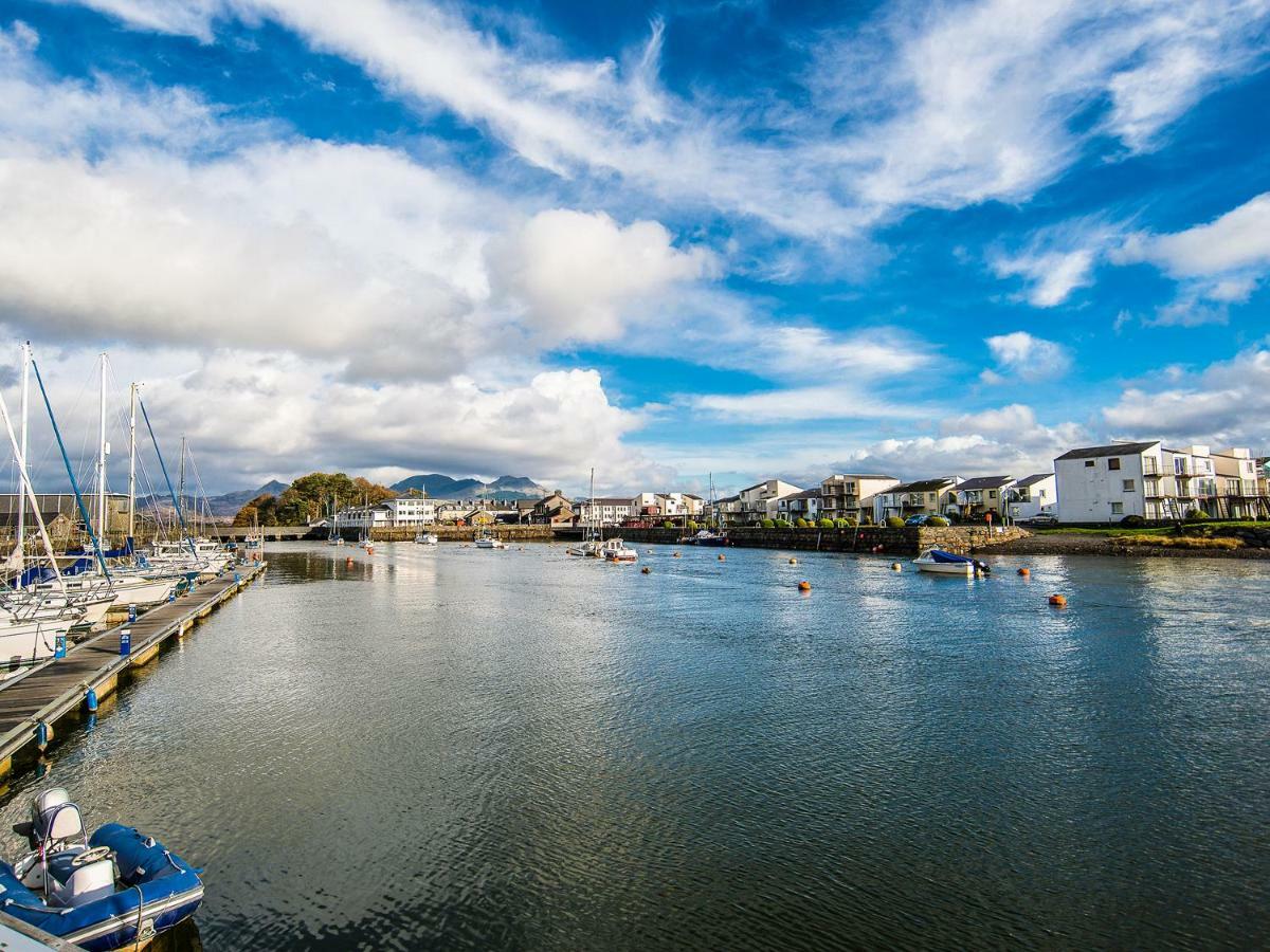 The Captain'S Bank Porthmadog Eksteriør billede